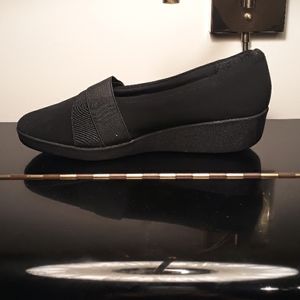 Cobbie Cuddlers slip on shoes